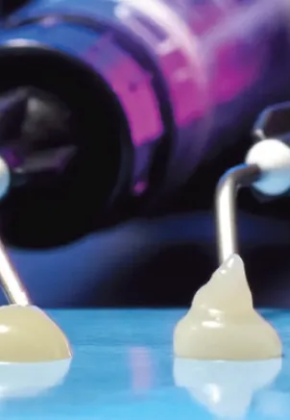 COMPOSITE LỎNG TỶ LỆ HẠT ĐỘN CAO - CLEARFIL MAJESTY ES FLOW UNIVERSAL